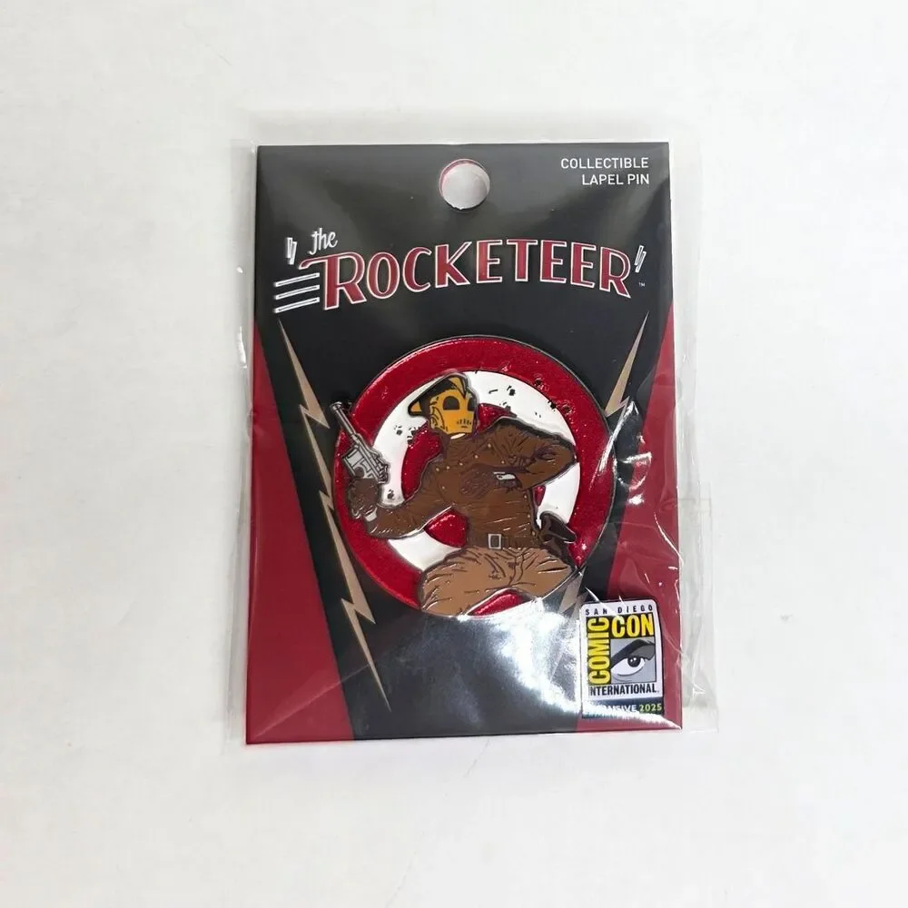 SDCC 2025 Comic Con Exclusive Little Shop Of Pins Rocketeer Target Pin IN HAND - Picture 1 of 3